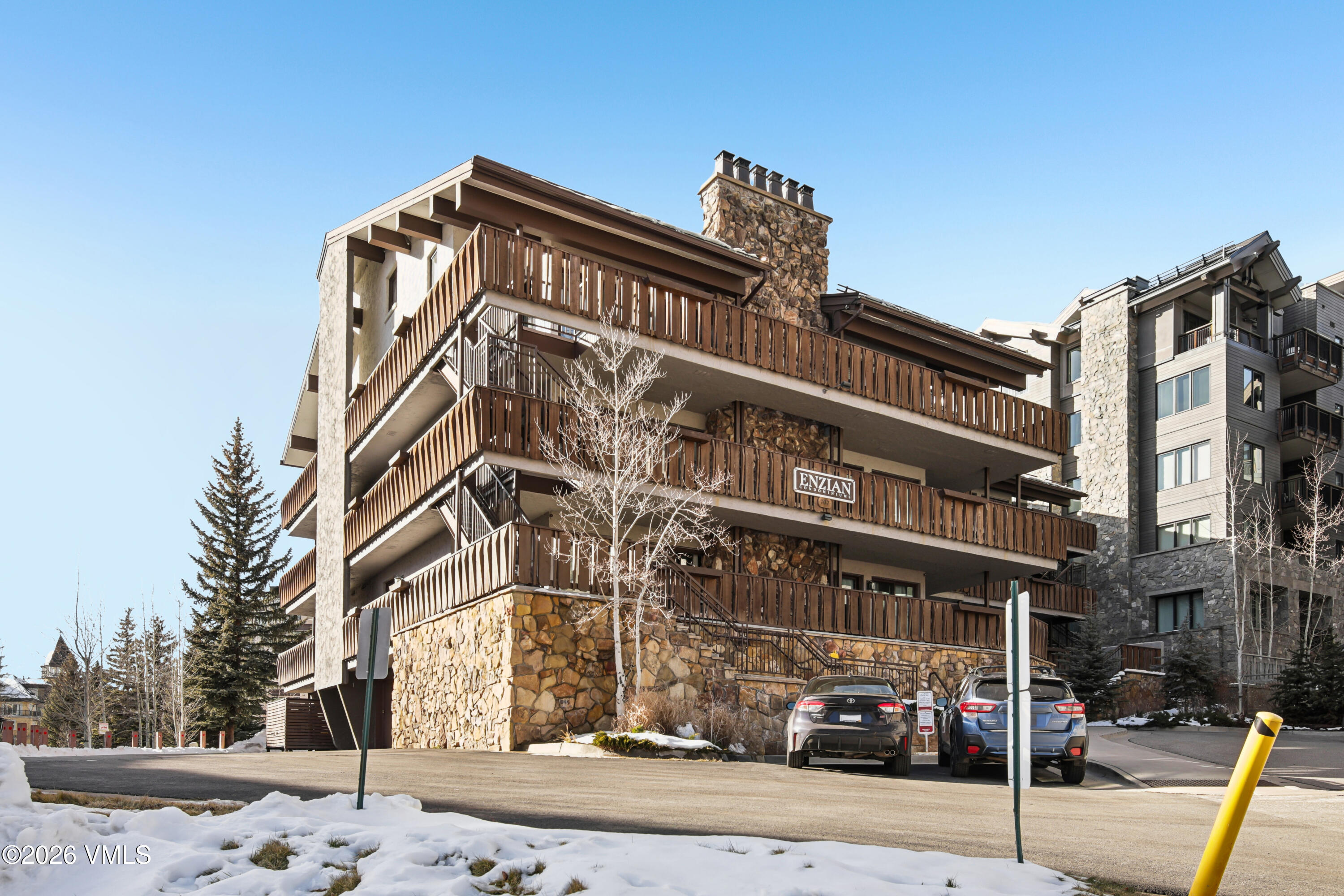 707 W Lionshead Circle B-6