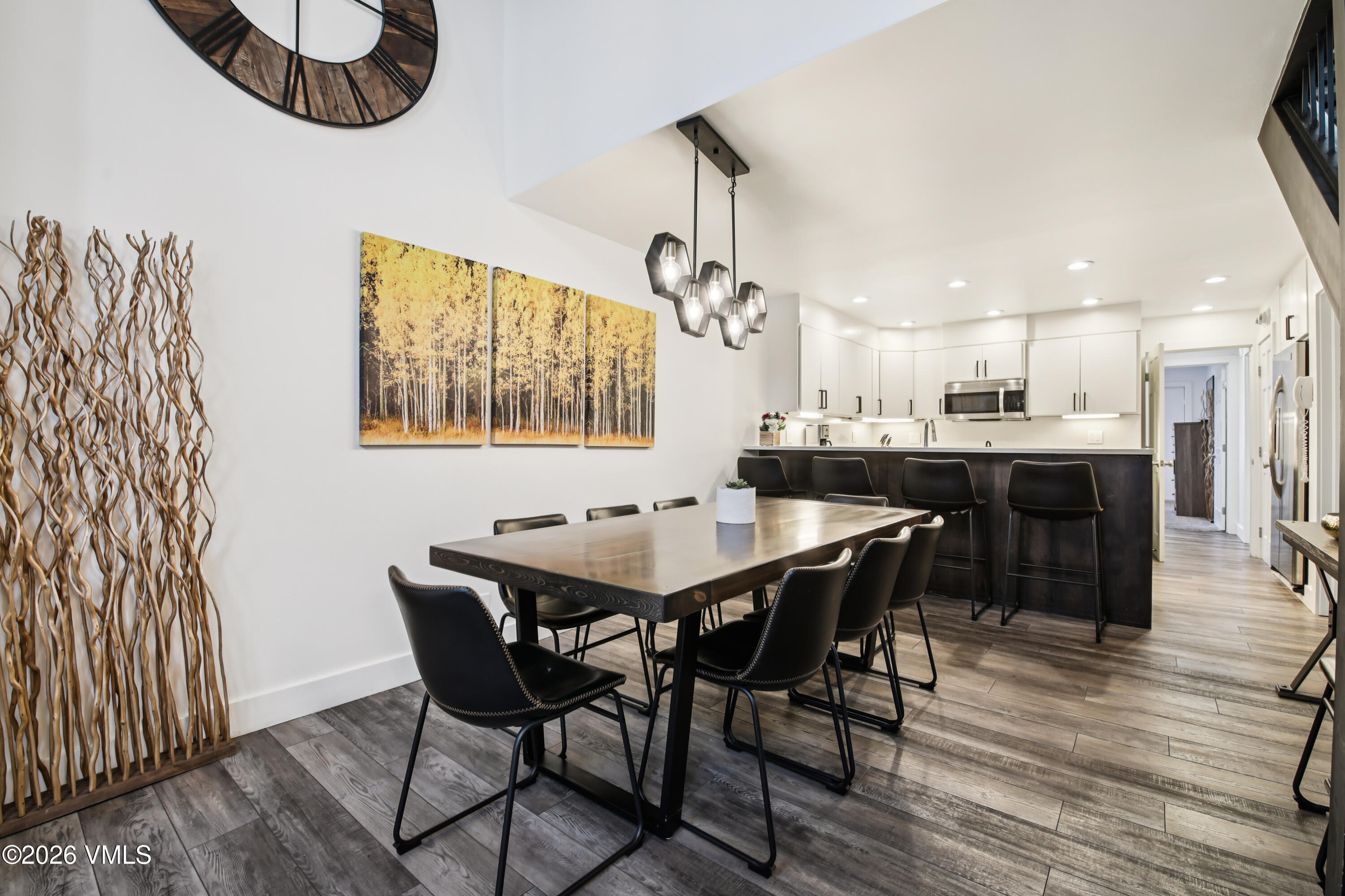 707 W Lionshead Circle B-6