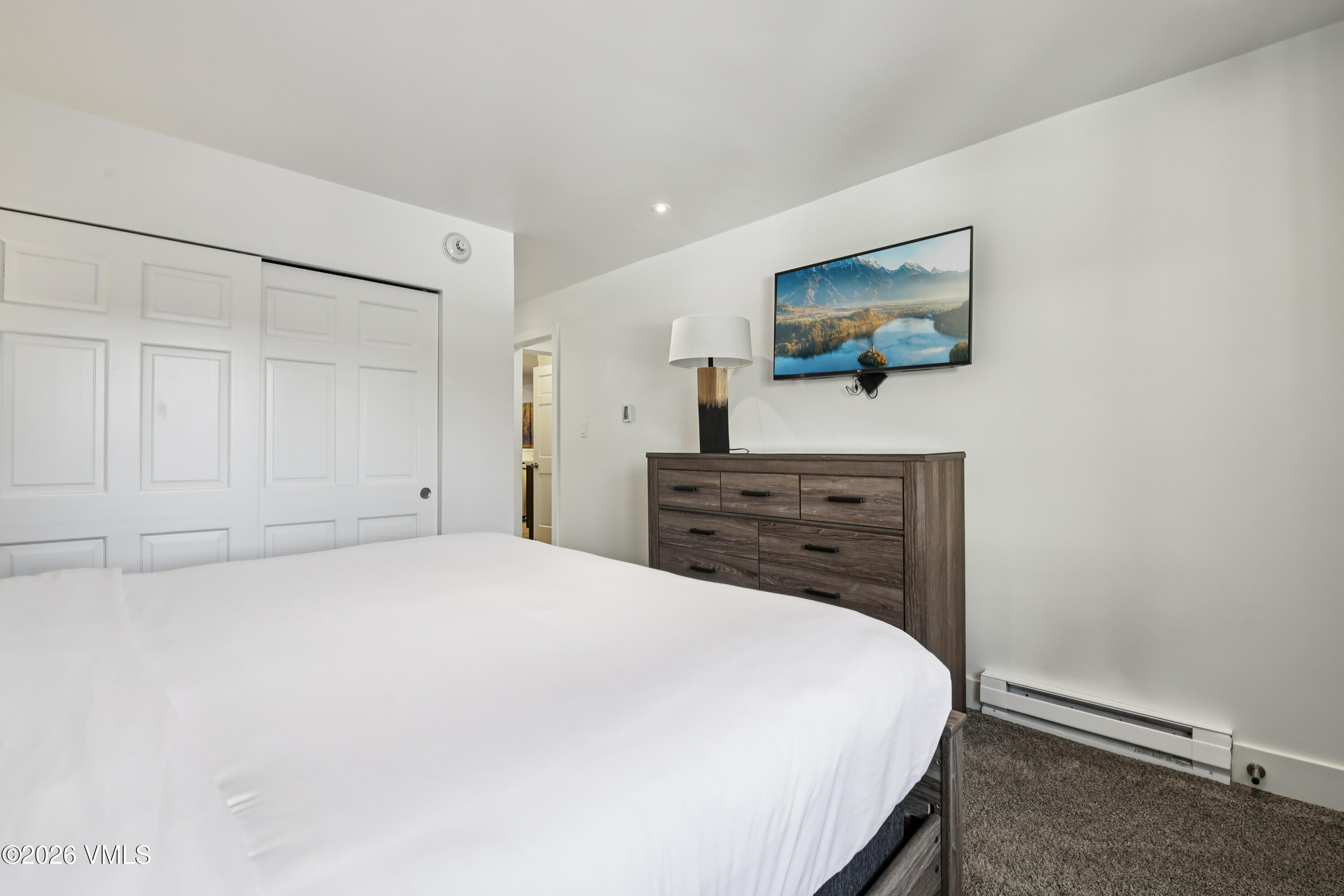 707 W Lionshead Circle B-6