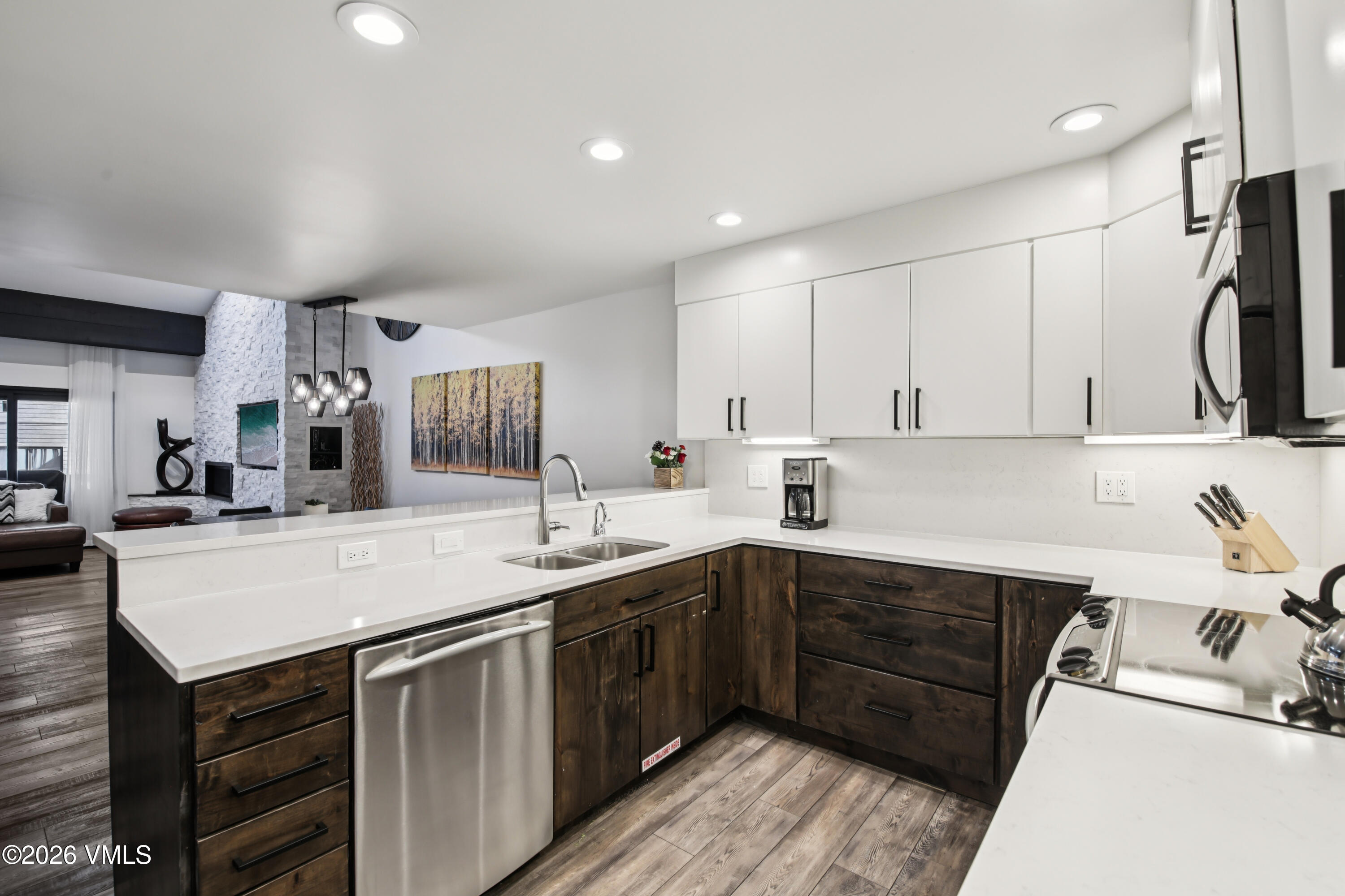 707 W Lionshead Circle B-6