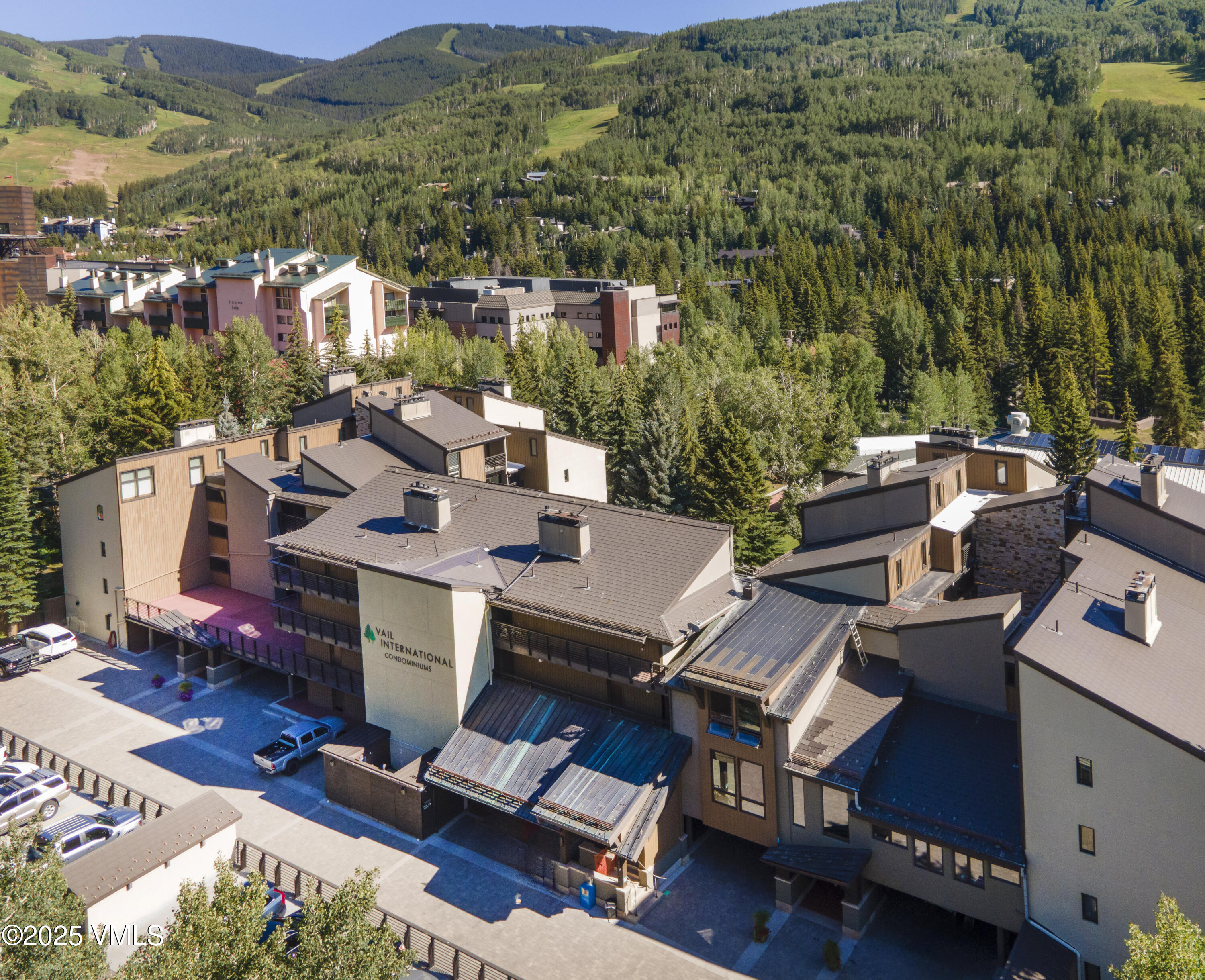 300 E Lionshead Circle 211