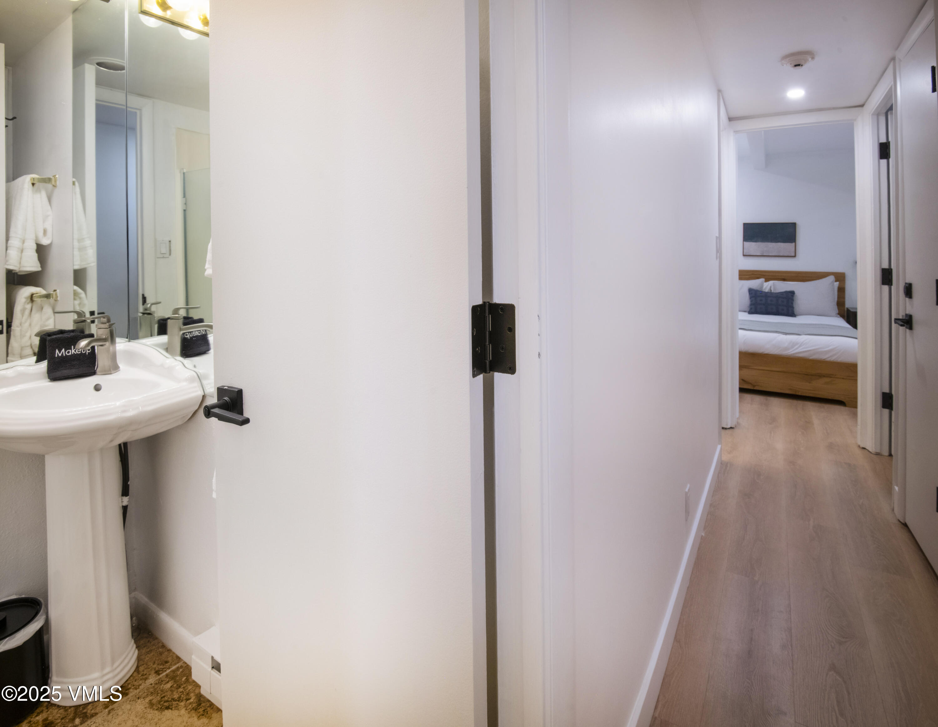 300 E Lionshead Circle 211