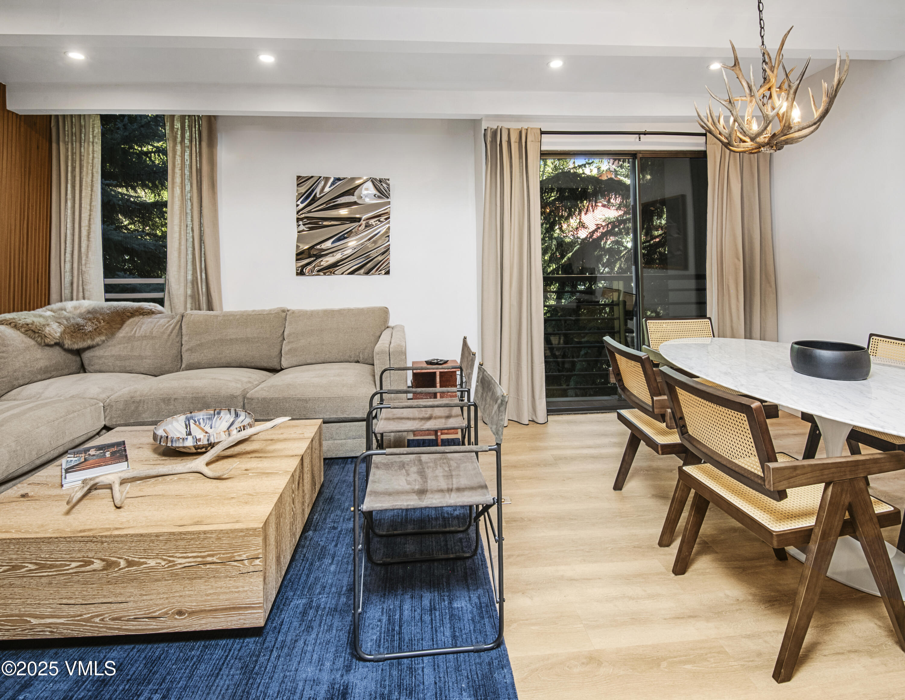 300 E Lionshead Circle 211