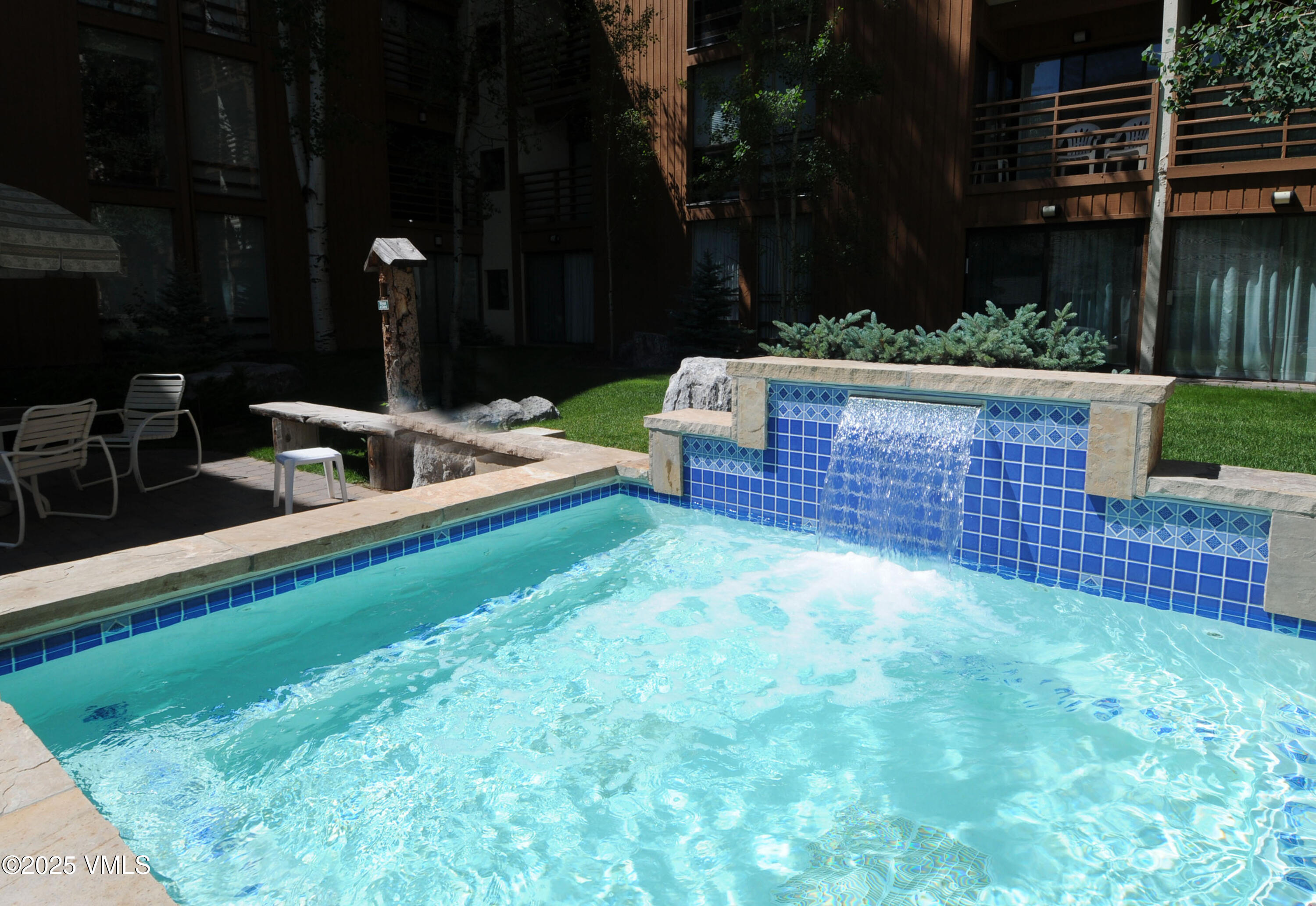 300 E Lionshead Circle 211