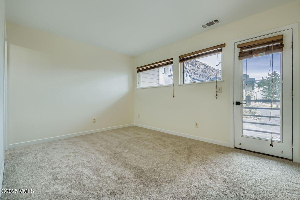 600 Nottingham Road 8