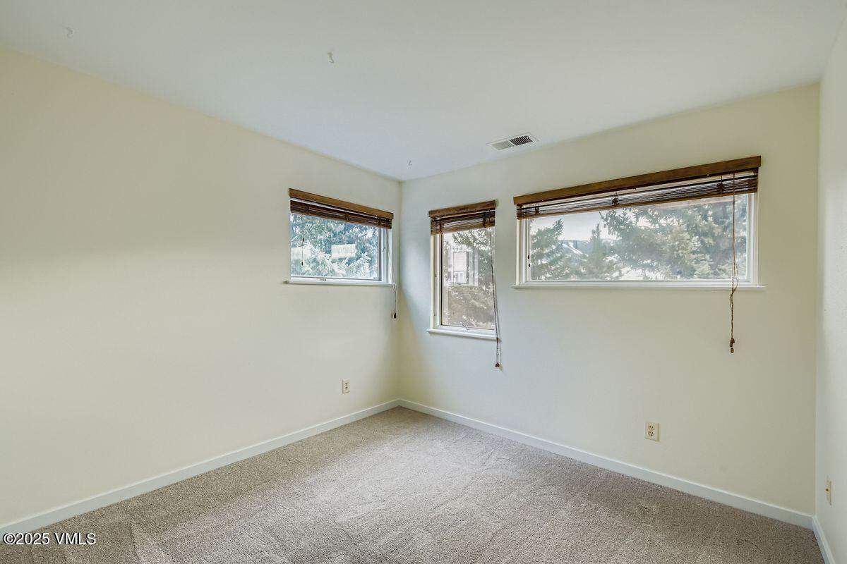 600 Nottingham Road 8