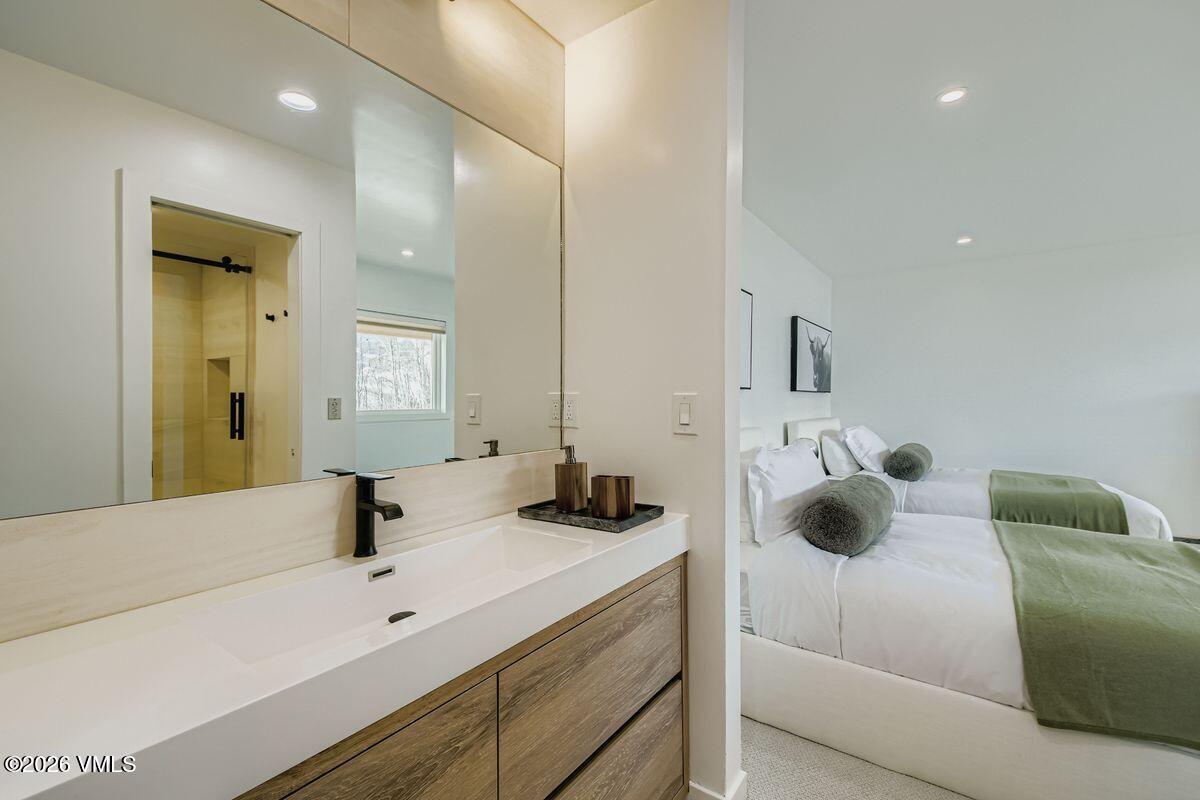 770 Potato Patch Drive 14