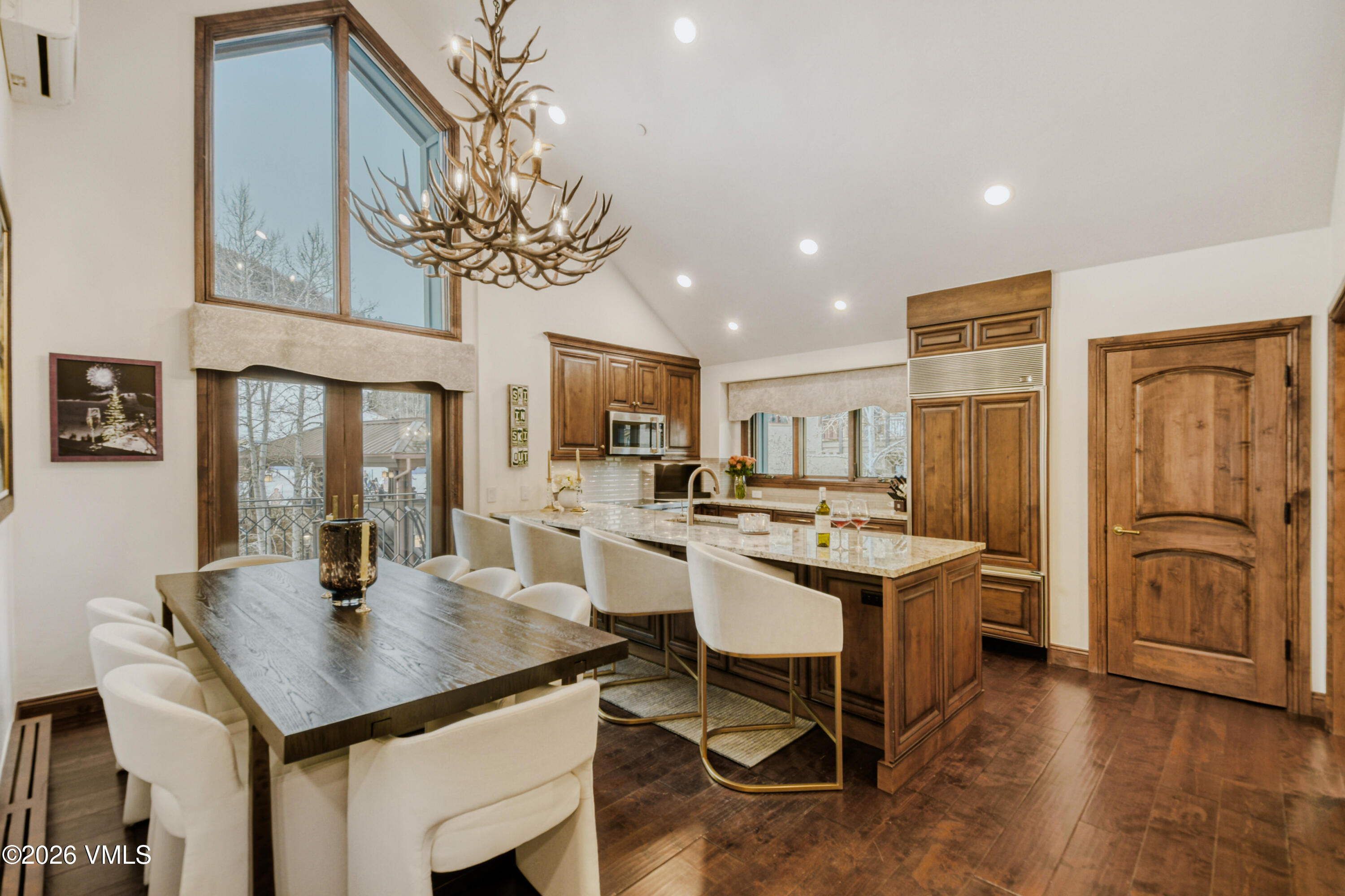 45 W Thomas Place R-17