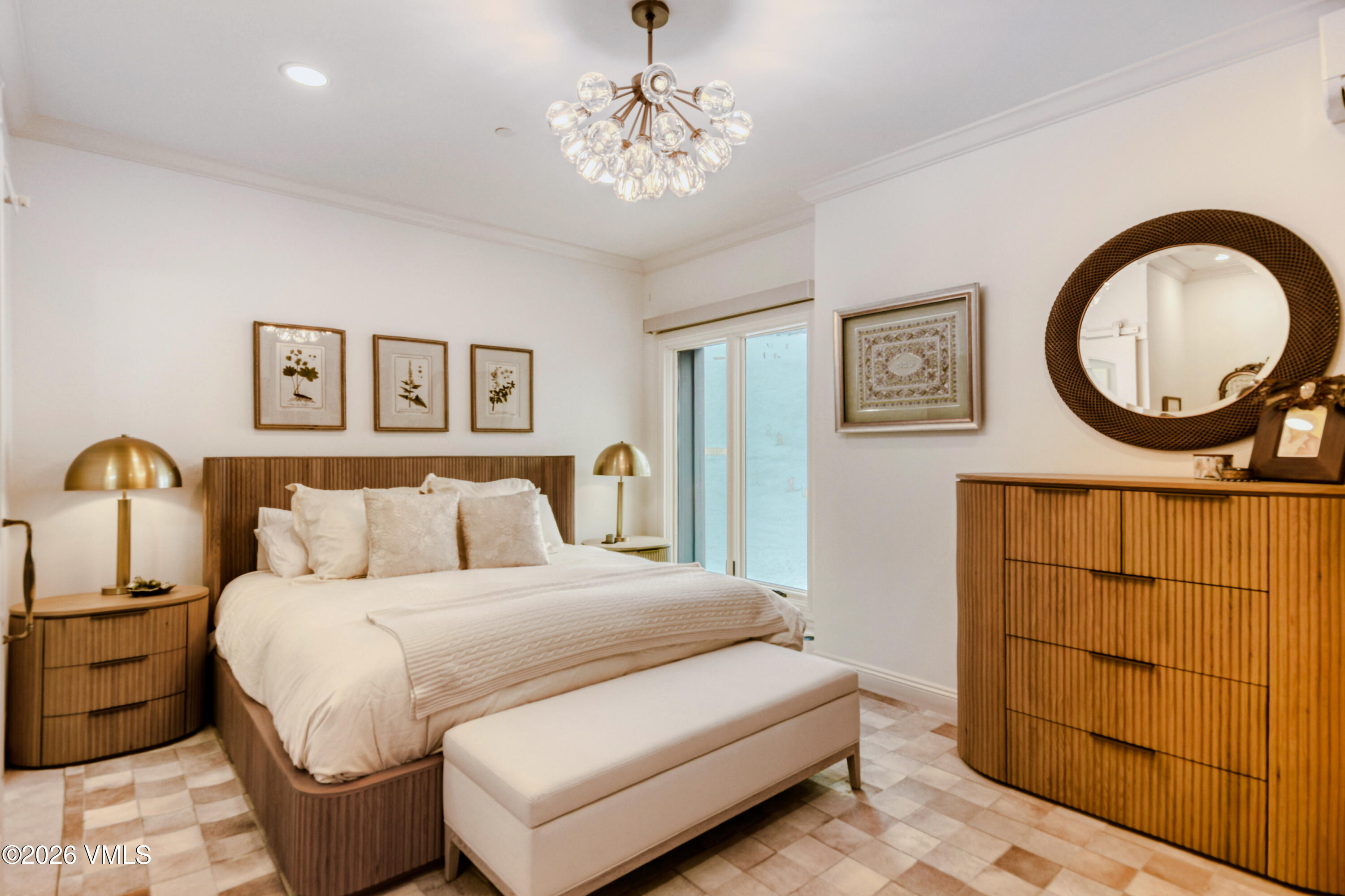 45 W Thomas Place R-17