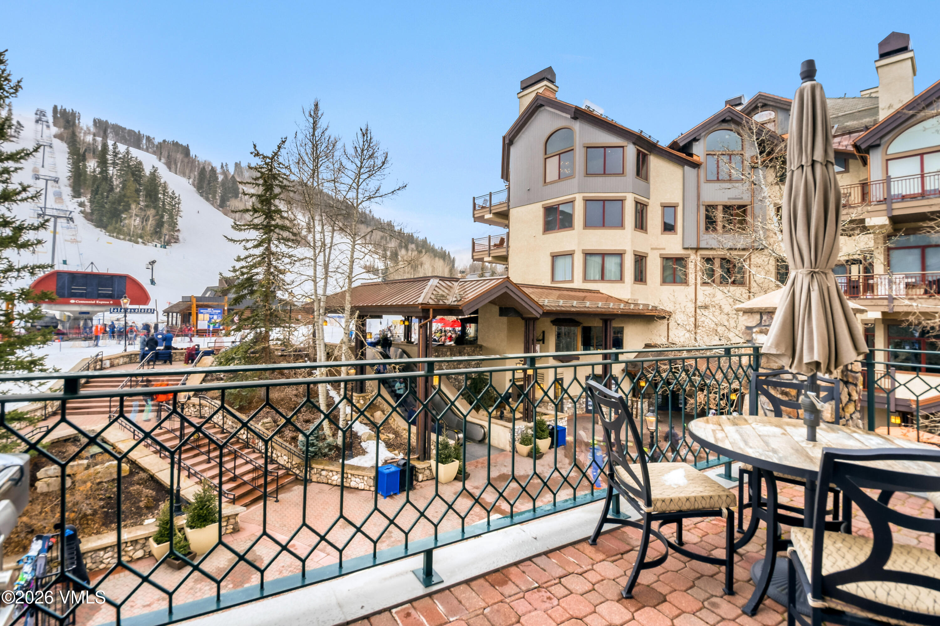45 W Thomas Place R-17