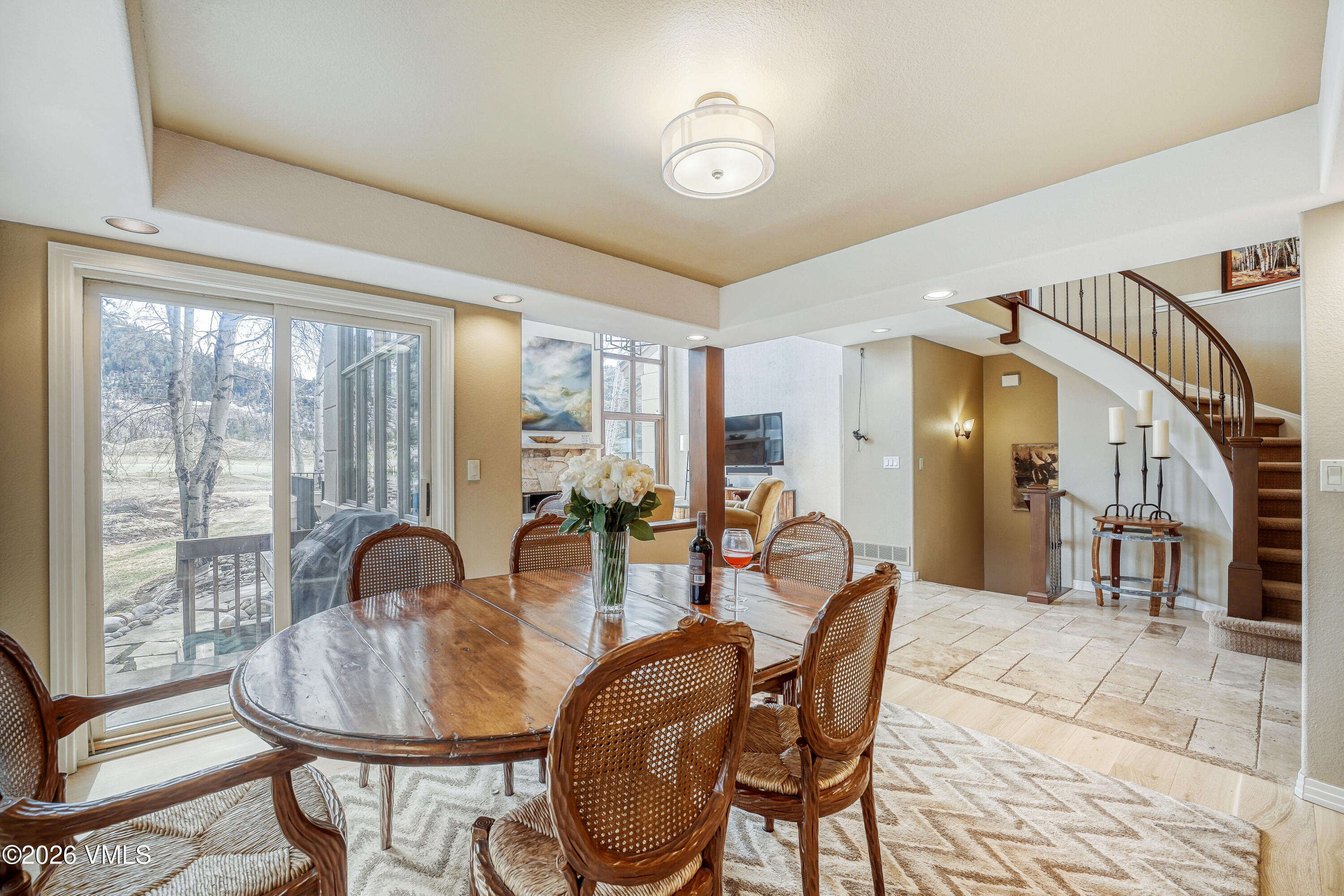 229 Riverbend Drive E