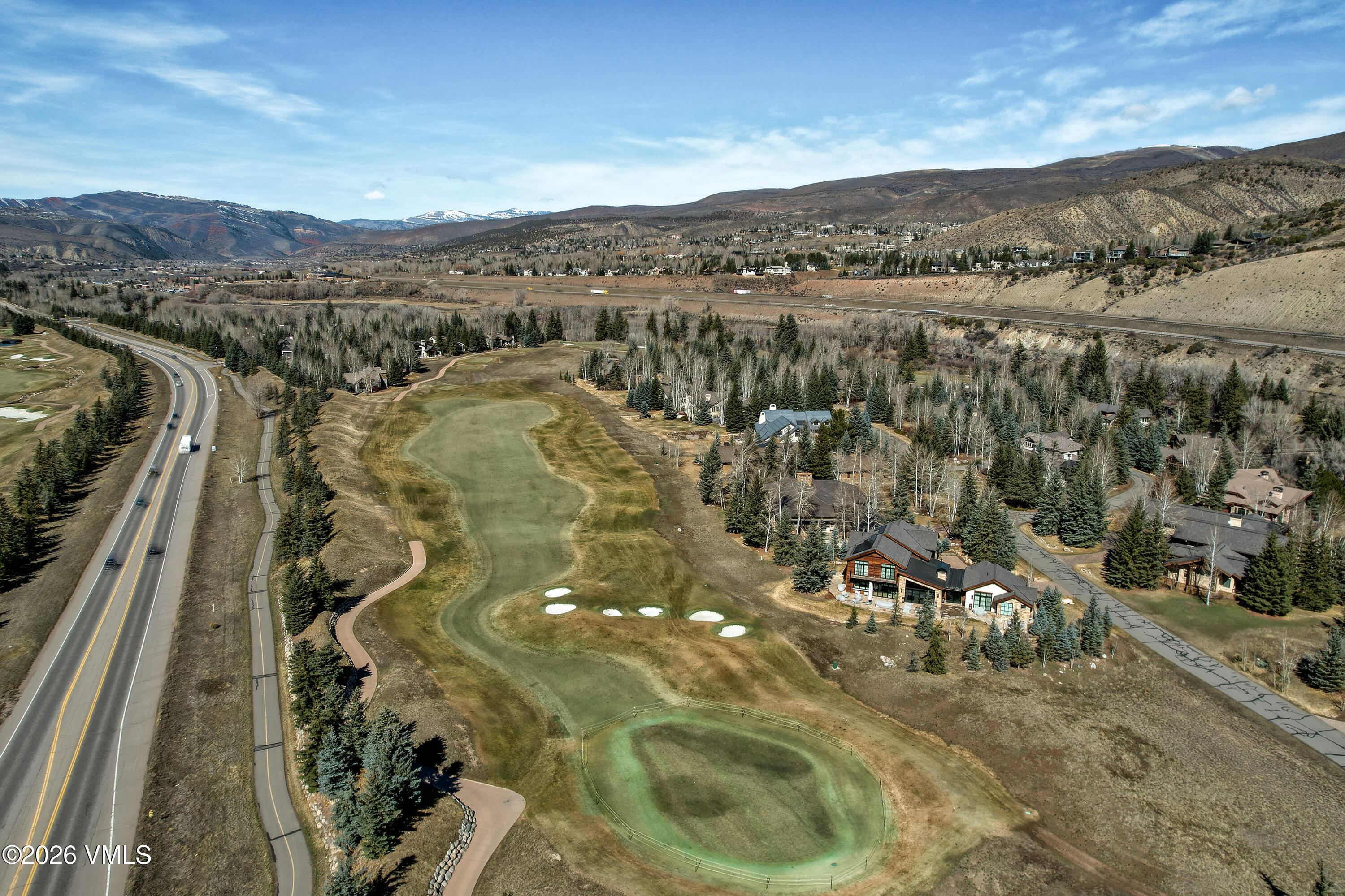 229 Riverbend Drive E