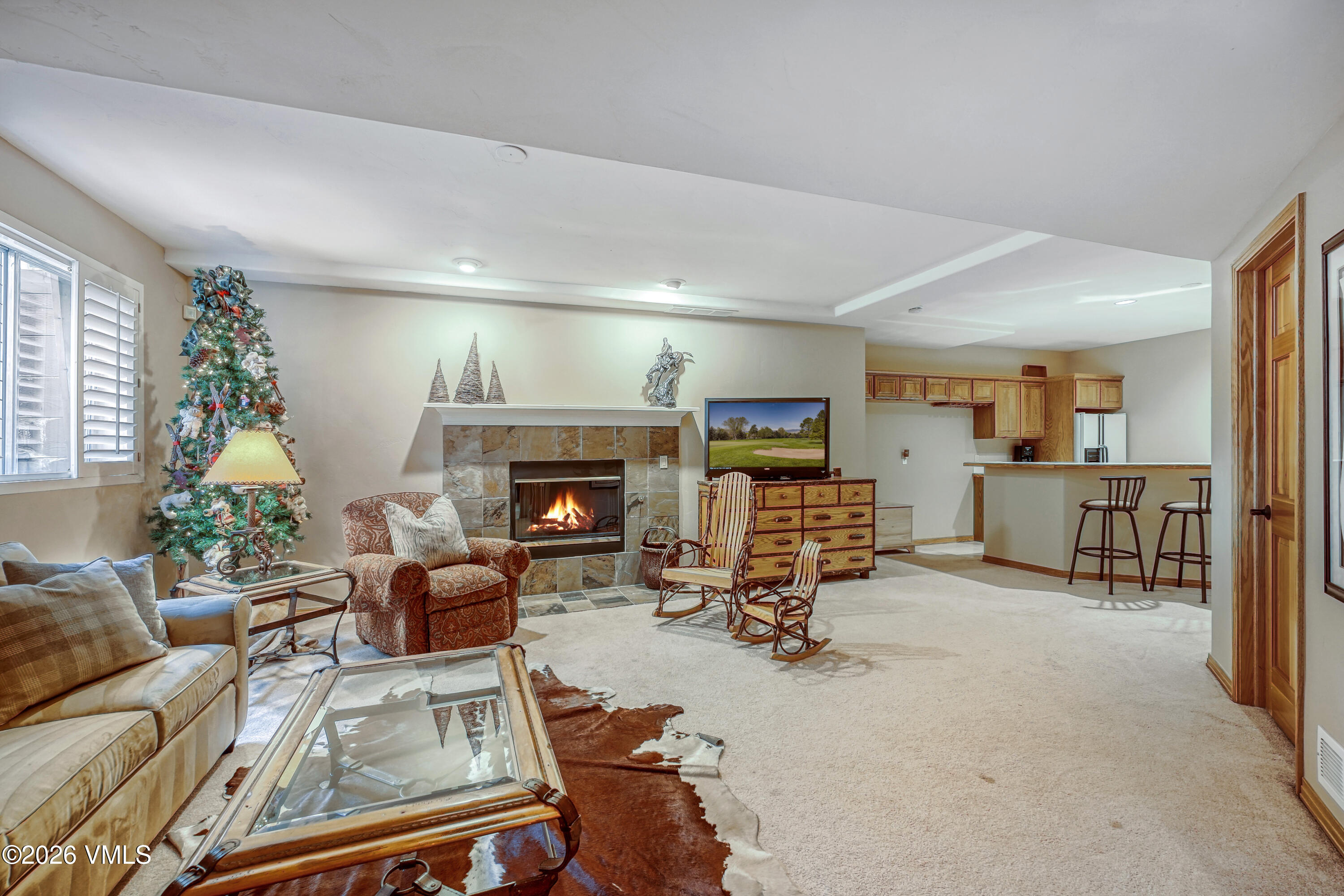 229 Riverbend Drive E