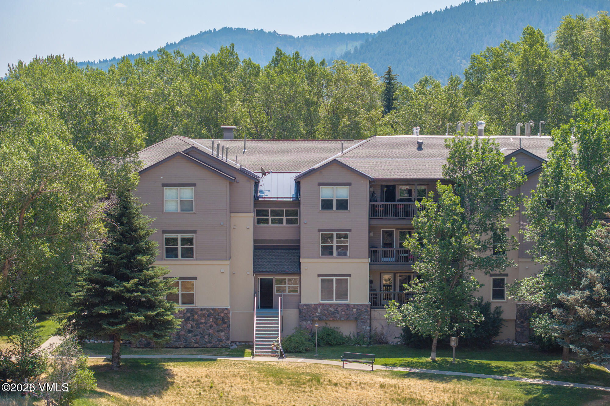 60 River Pines Court C201