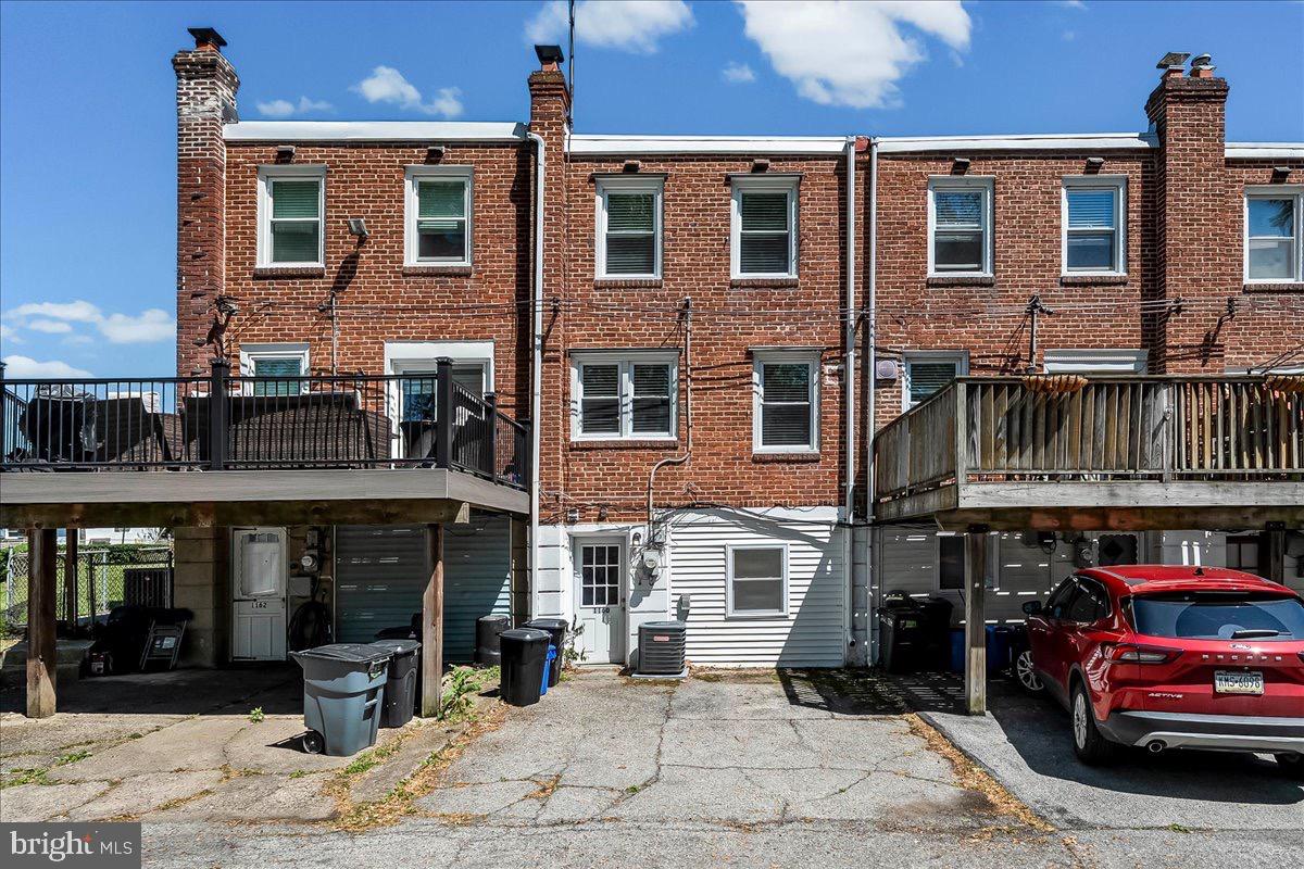1160 BROOKWOOD LANE