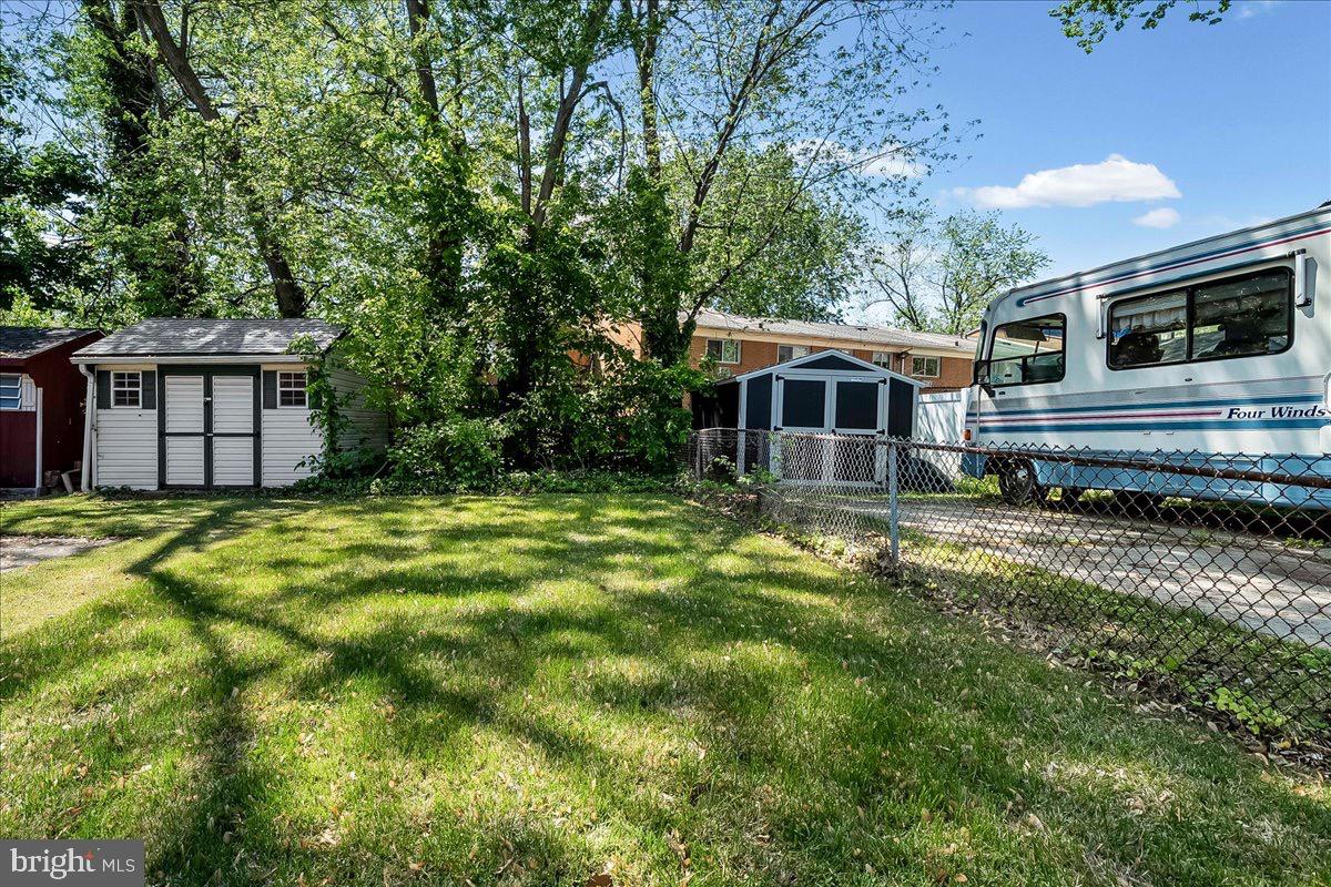1160 BROOKWOOD LANE