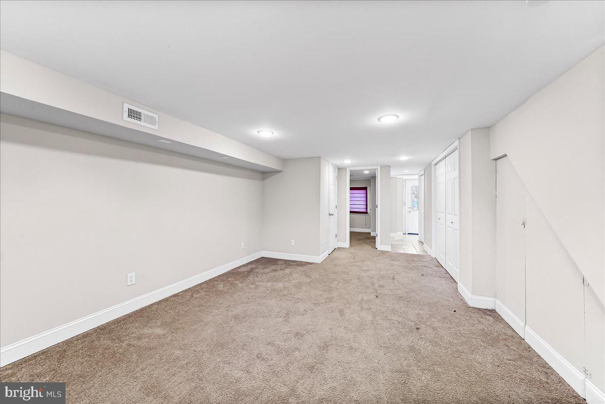 1160 BROOKWOOD LANE