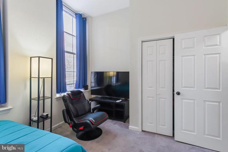 917 COLUMBIA AVENUE 514
