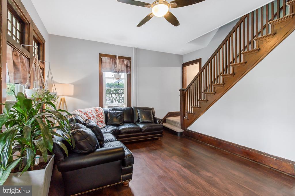 16 S CORNELL AVENUE