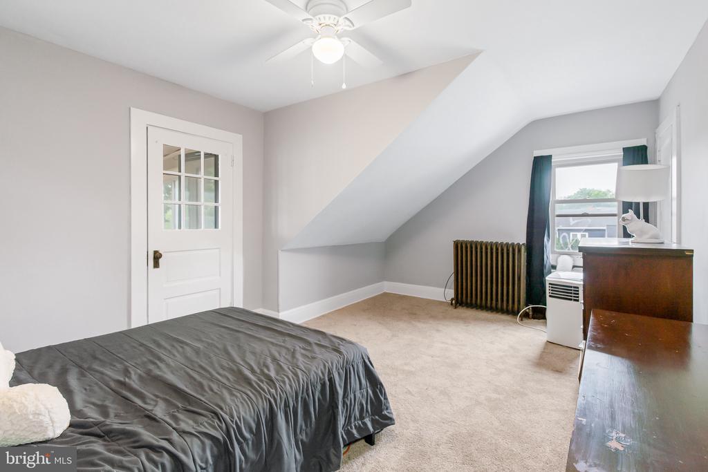16 S CORNELL AVENUE