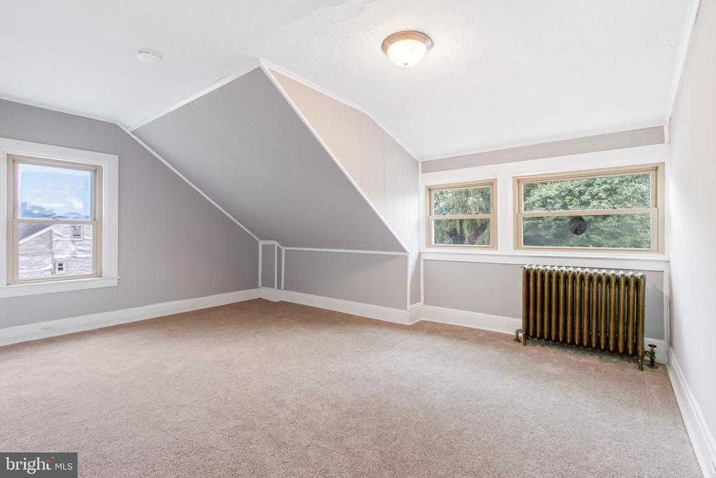 16 S CORNELL AVENUE
