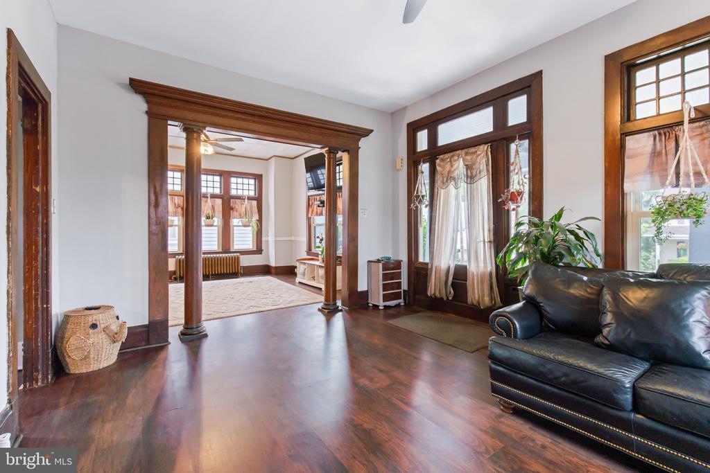 16 S CORNELL AVENUE