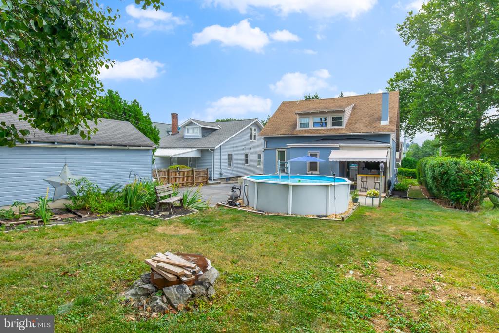 16 S CORNELL AVENUE