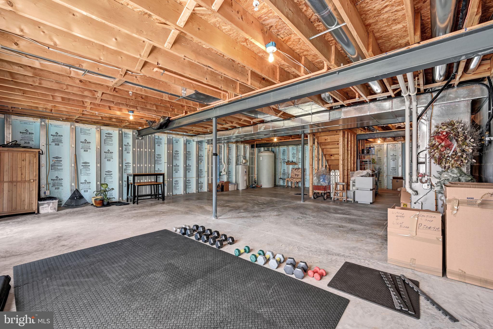 173 COPPERSTONE COURT