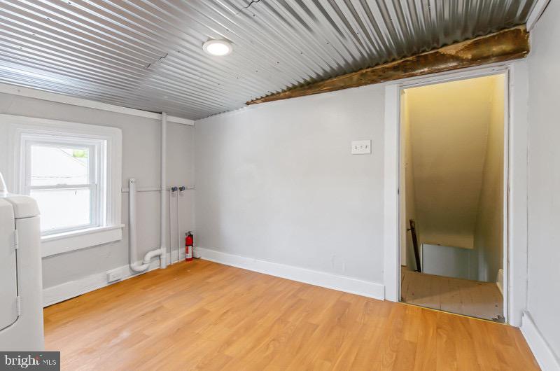 319 W MIFFLIN STREET