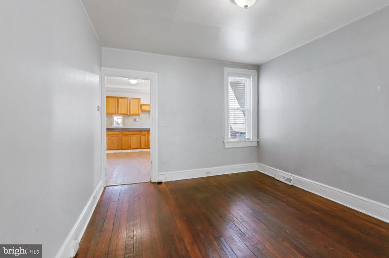 319 W MIFFLIN STREET