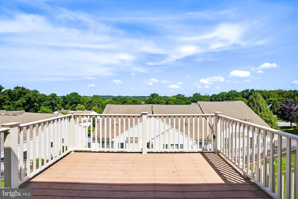 17 RUMFORD COURT