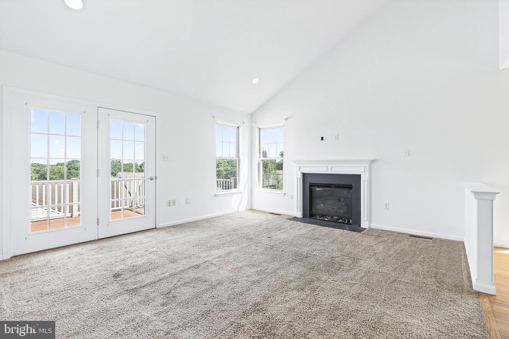 17 RUMFORD COURT