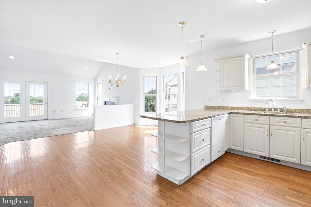 17 RUMFORD COURT