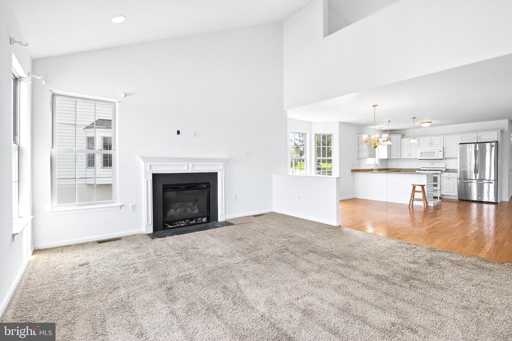 17 RUMFORD COURT