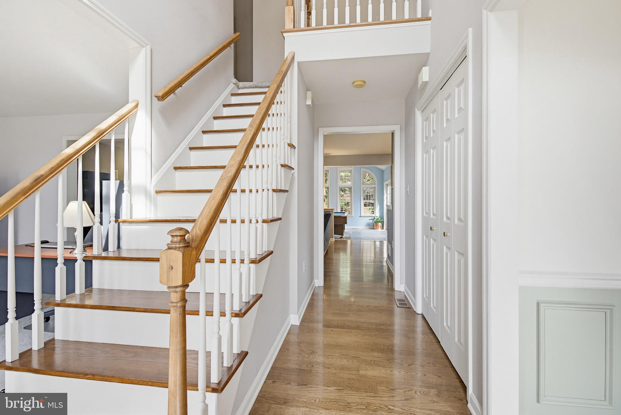 48 WYNDMERE WAY