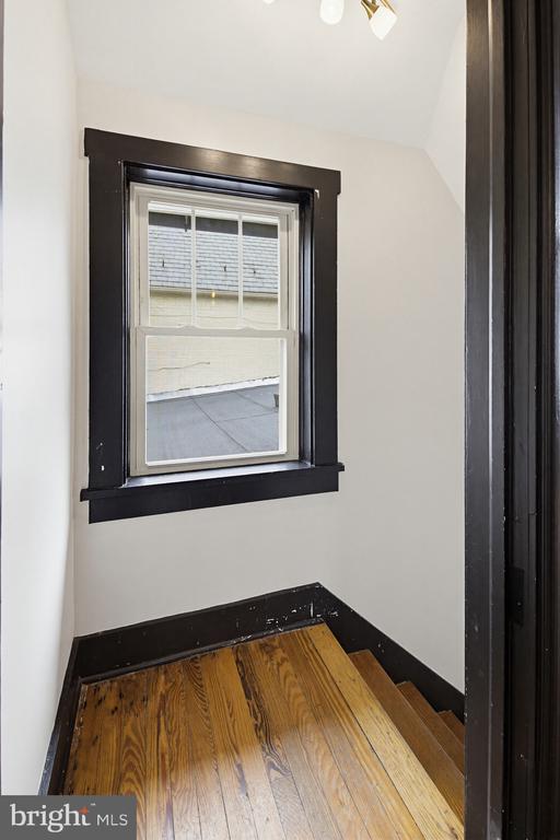 432 W MARION STREET