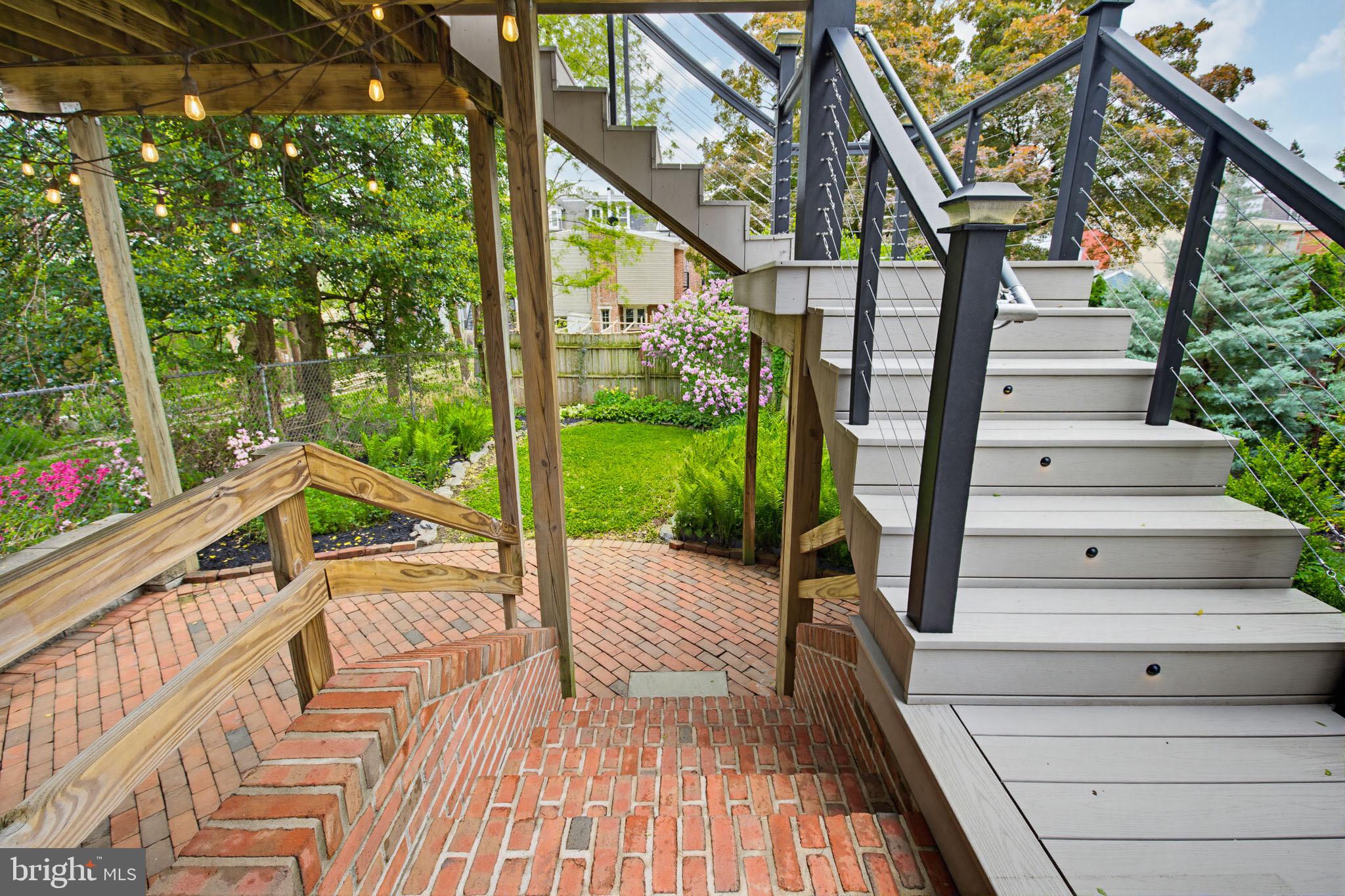 432 W MARION STREET