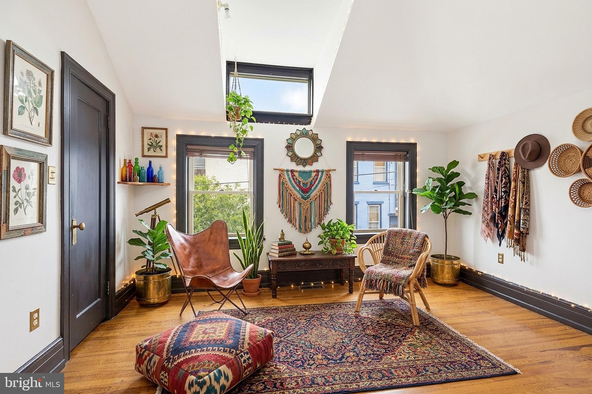 432 W MARION STREET