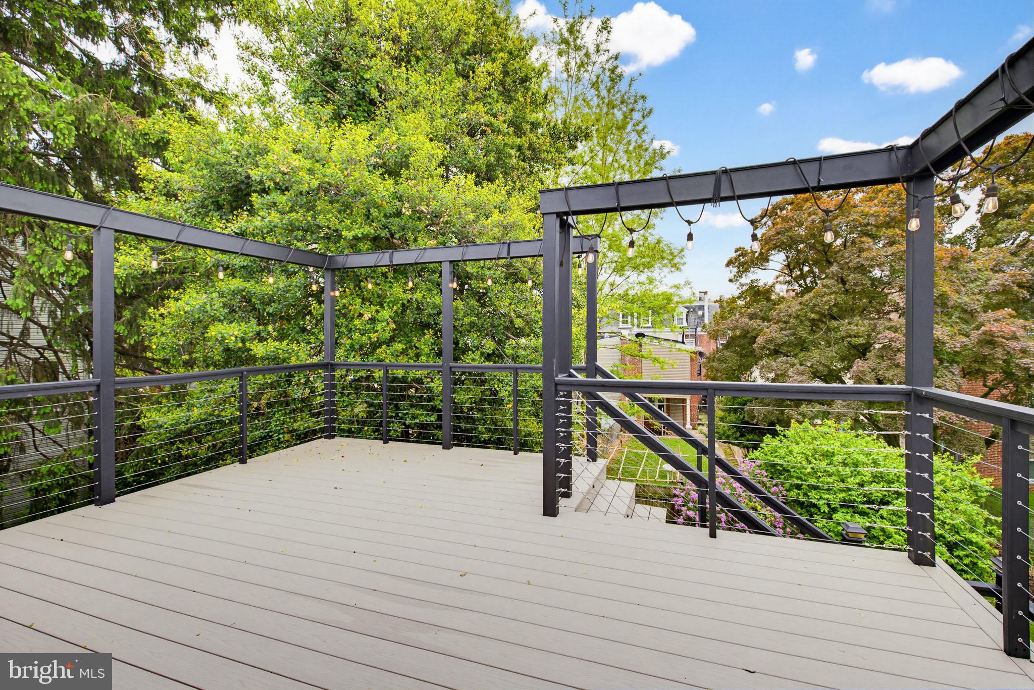 432 W MARION STREET