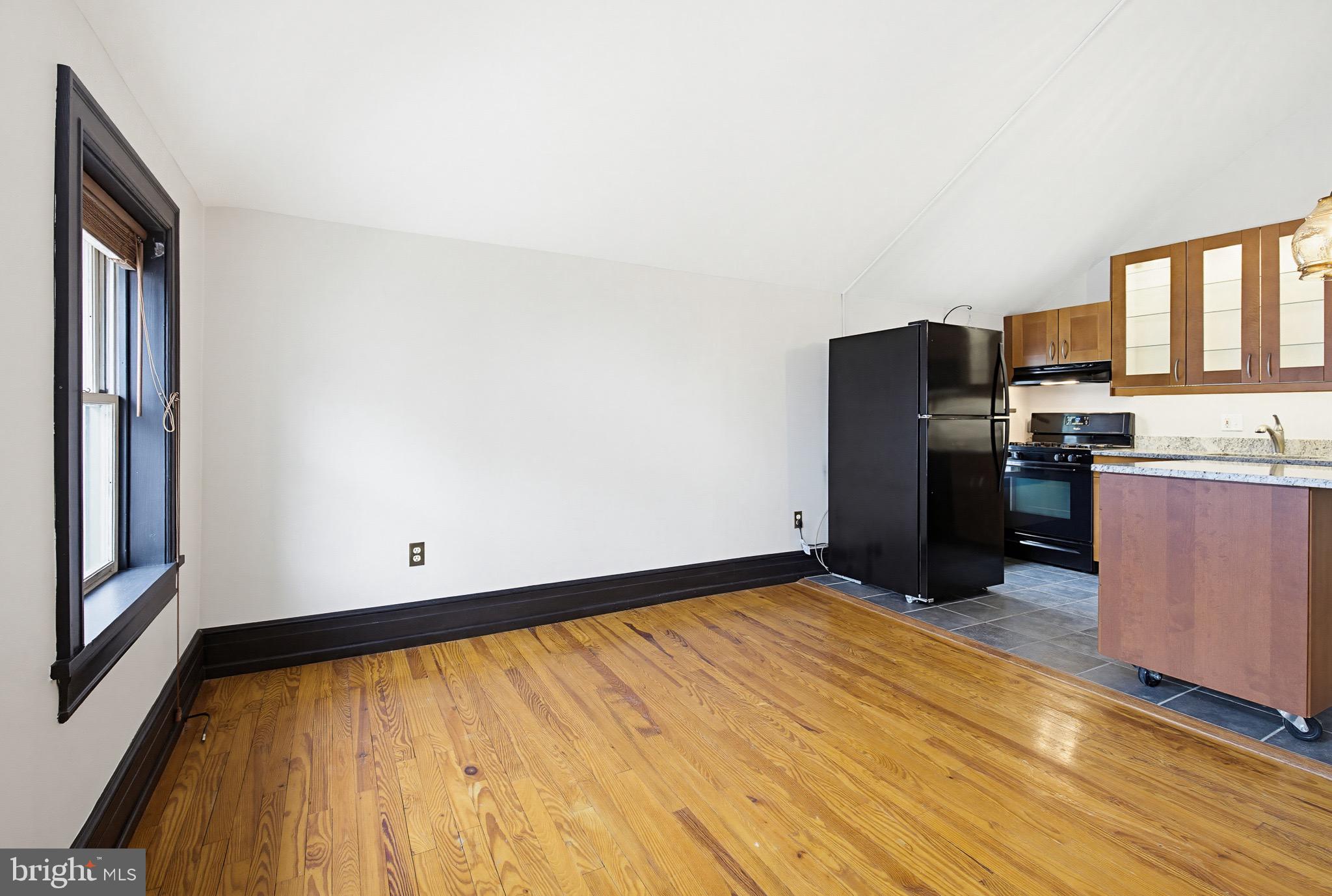 432 W MARION STREET