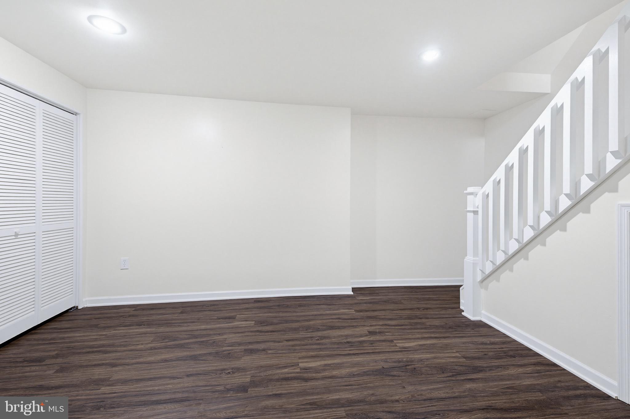 76 ASHLEY DRIVE
