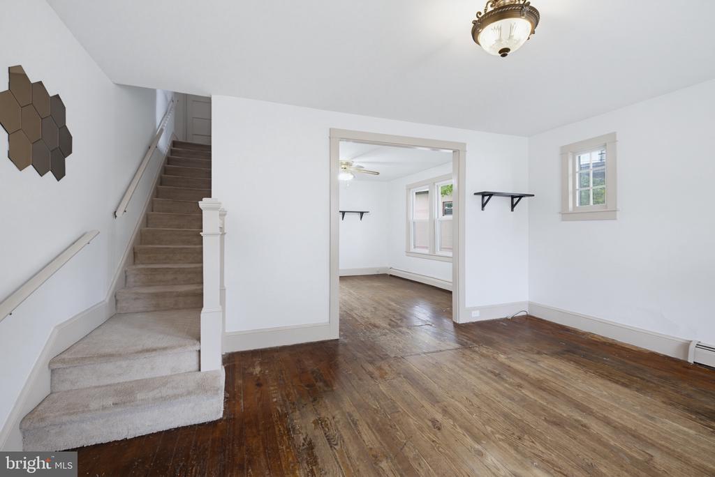 1394 ORCHARD STREET