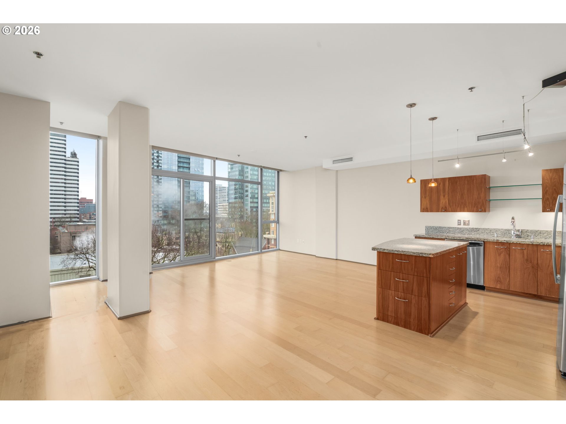 1221 SW 10TH AVE 702