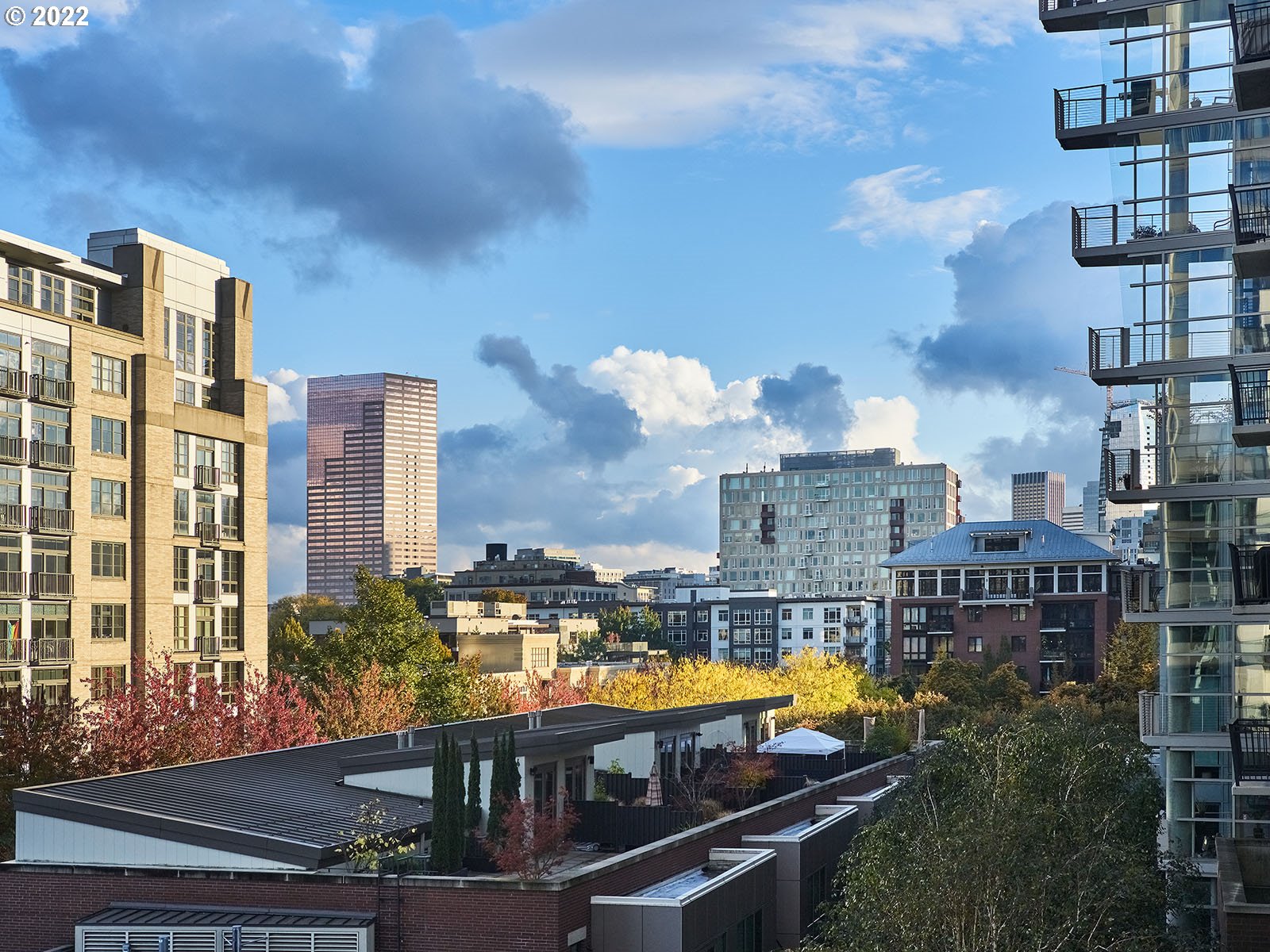 1001 NW LOVEJOY ST Unit: 410