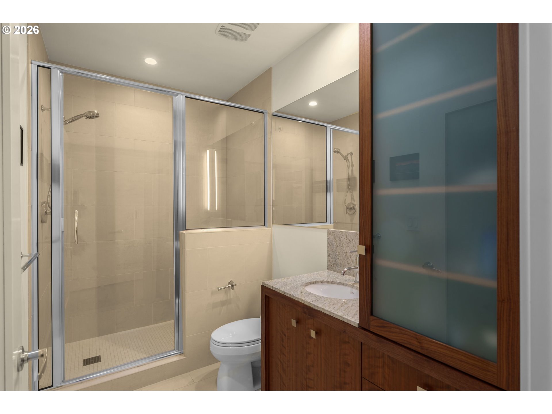 1001 NW LOVEJOY ST 1501