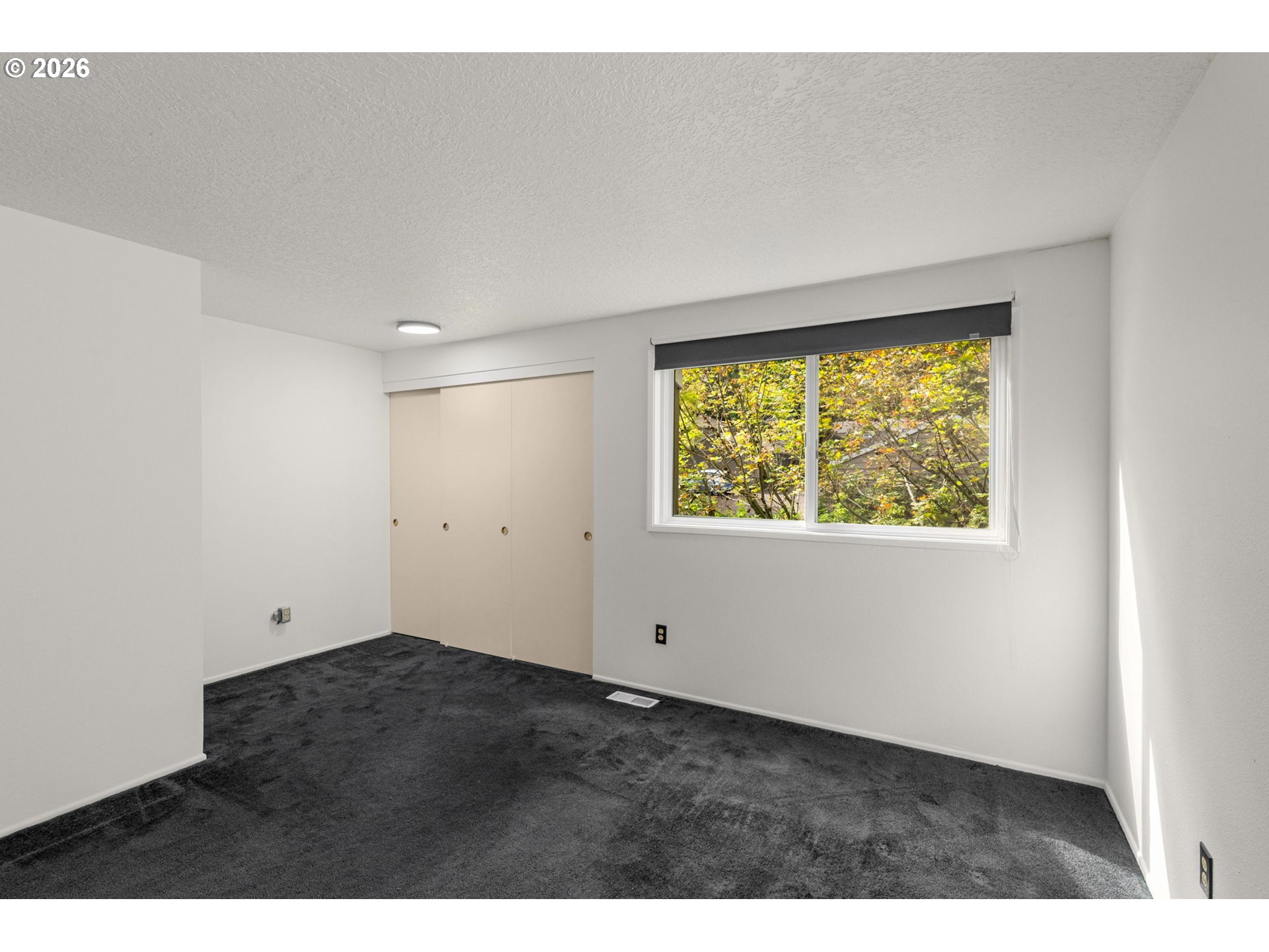 4880 SW SCHOLLS FERRY RD 32
