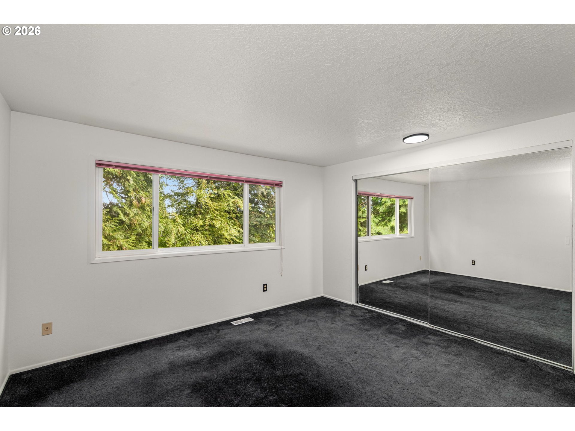 4880 SW SCHOLLS FERRY RD 32