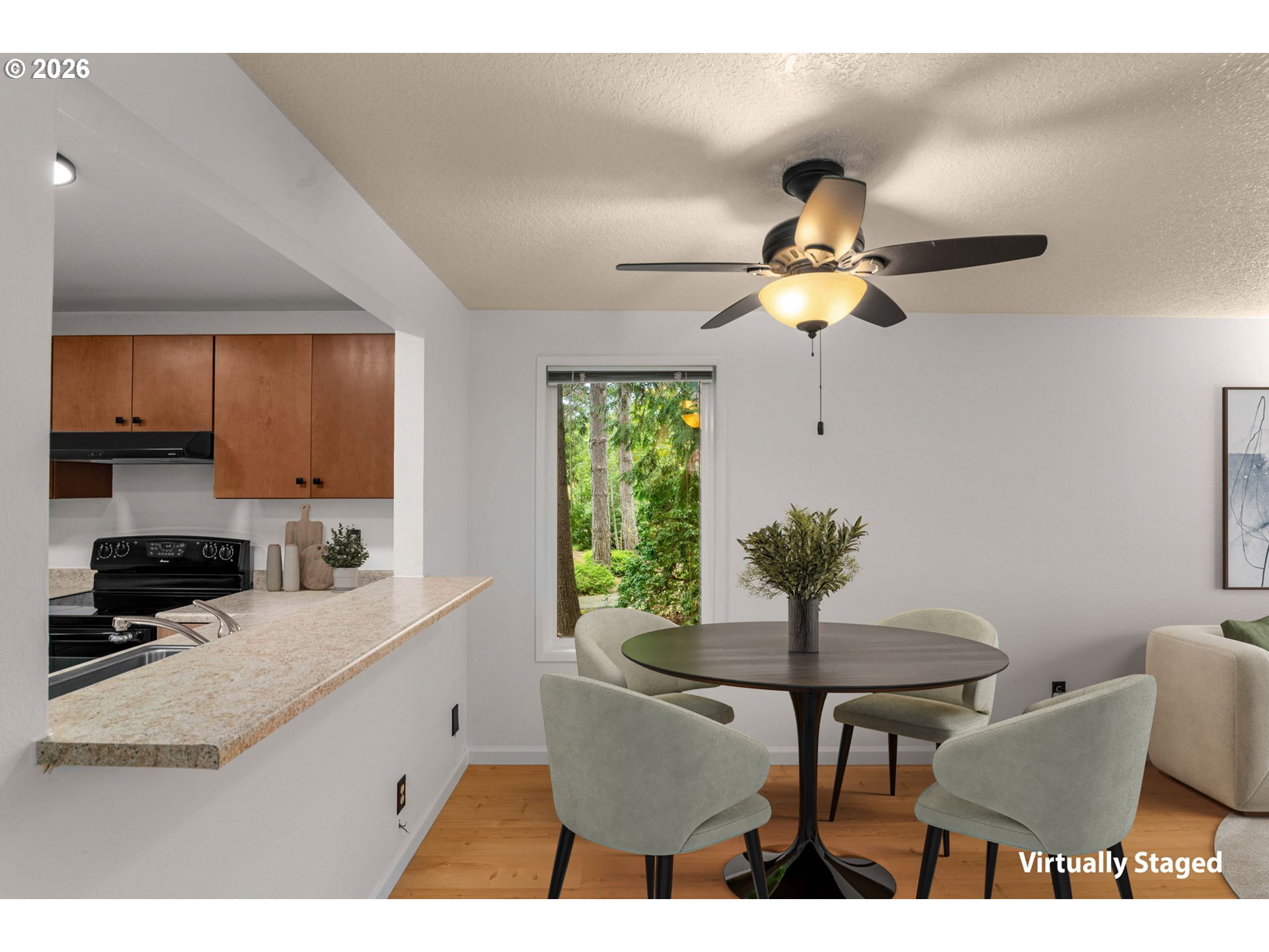 4880 SW SCHOLLS FERRY RD 32