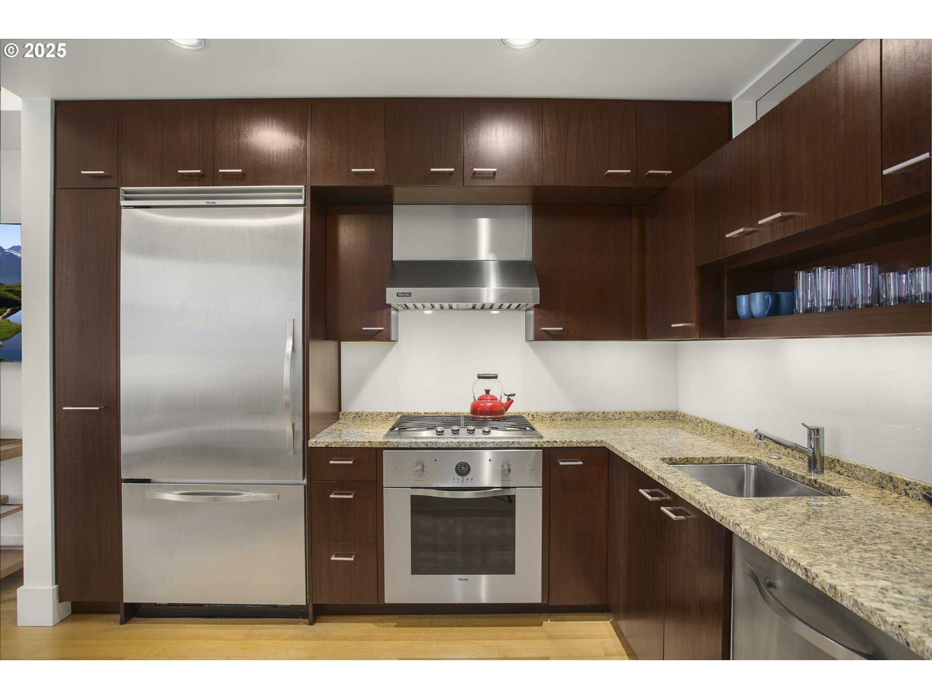 1001 NW LOVEJOY ST 609