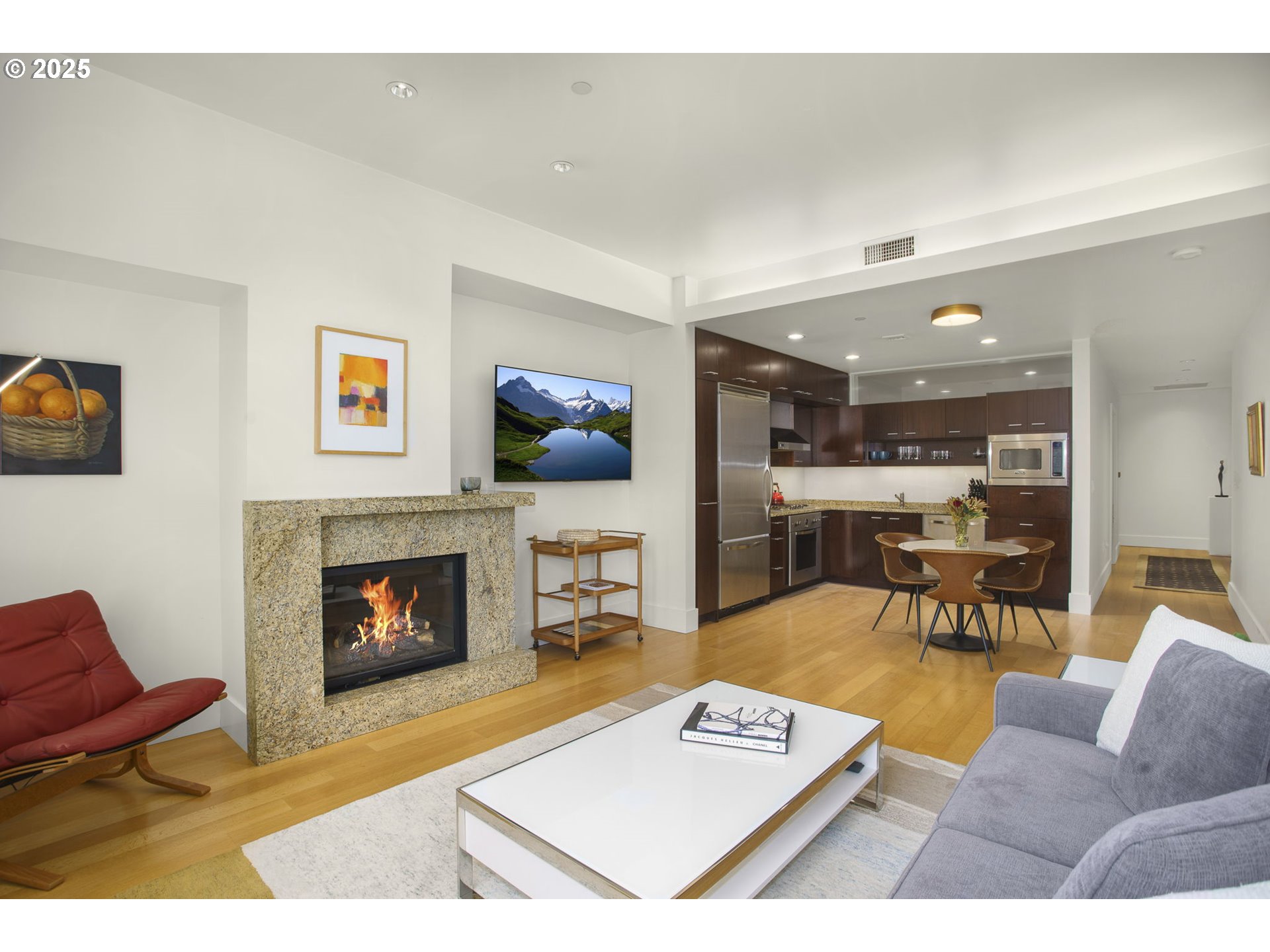 1001 NW LOVEJOY ST 609